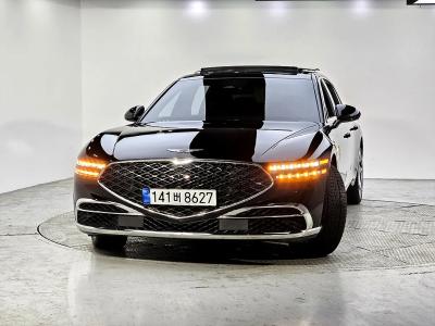 2023 Genesis G90