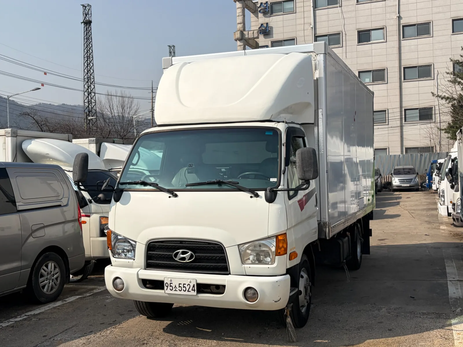 2013 Hyundai e-Mighty