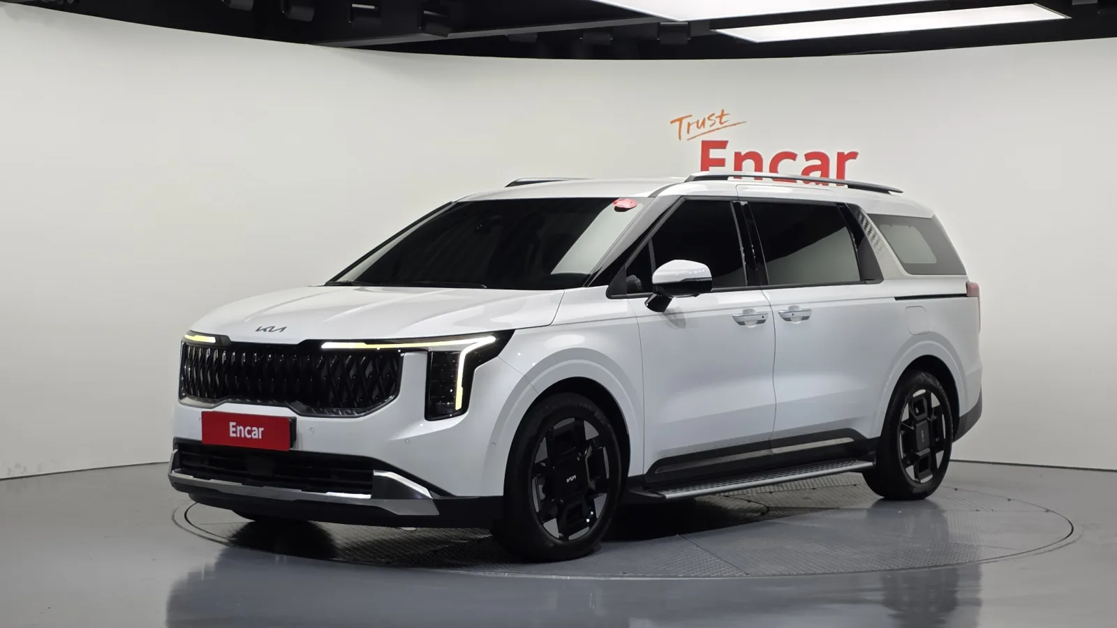 2025 Kia Carnival
