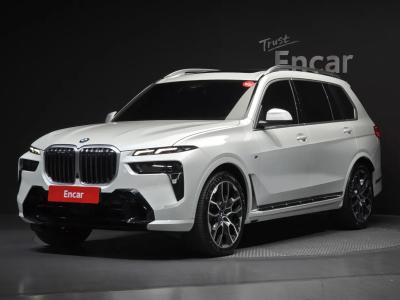 2025 BMW X7