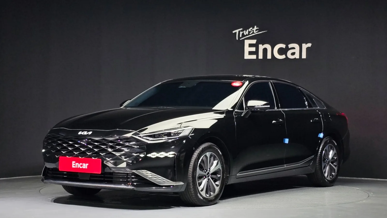 2023 Kia K8