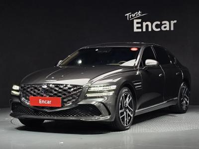 2025 Genesis G80