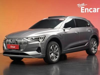 2020 Audi e-tron