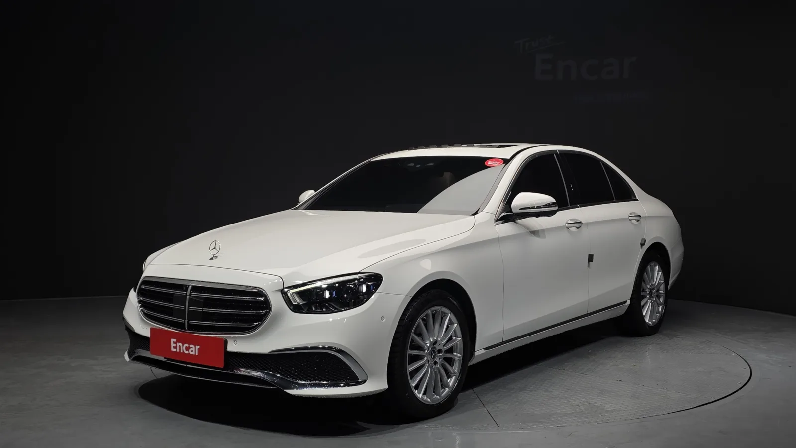 2022 Mercedes-Benz E-Class