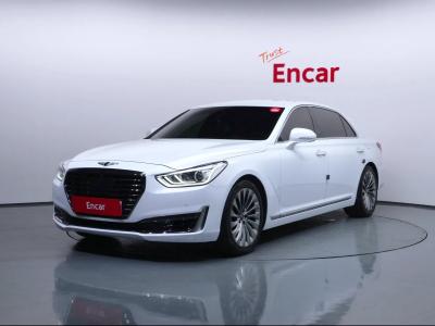 2016 Genesis EQ900