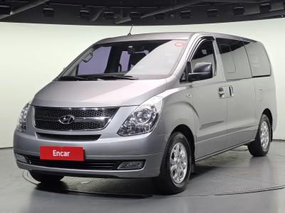 2013 Hyundai Starex