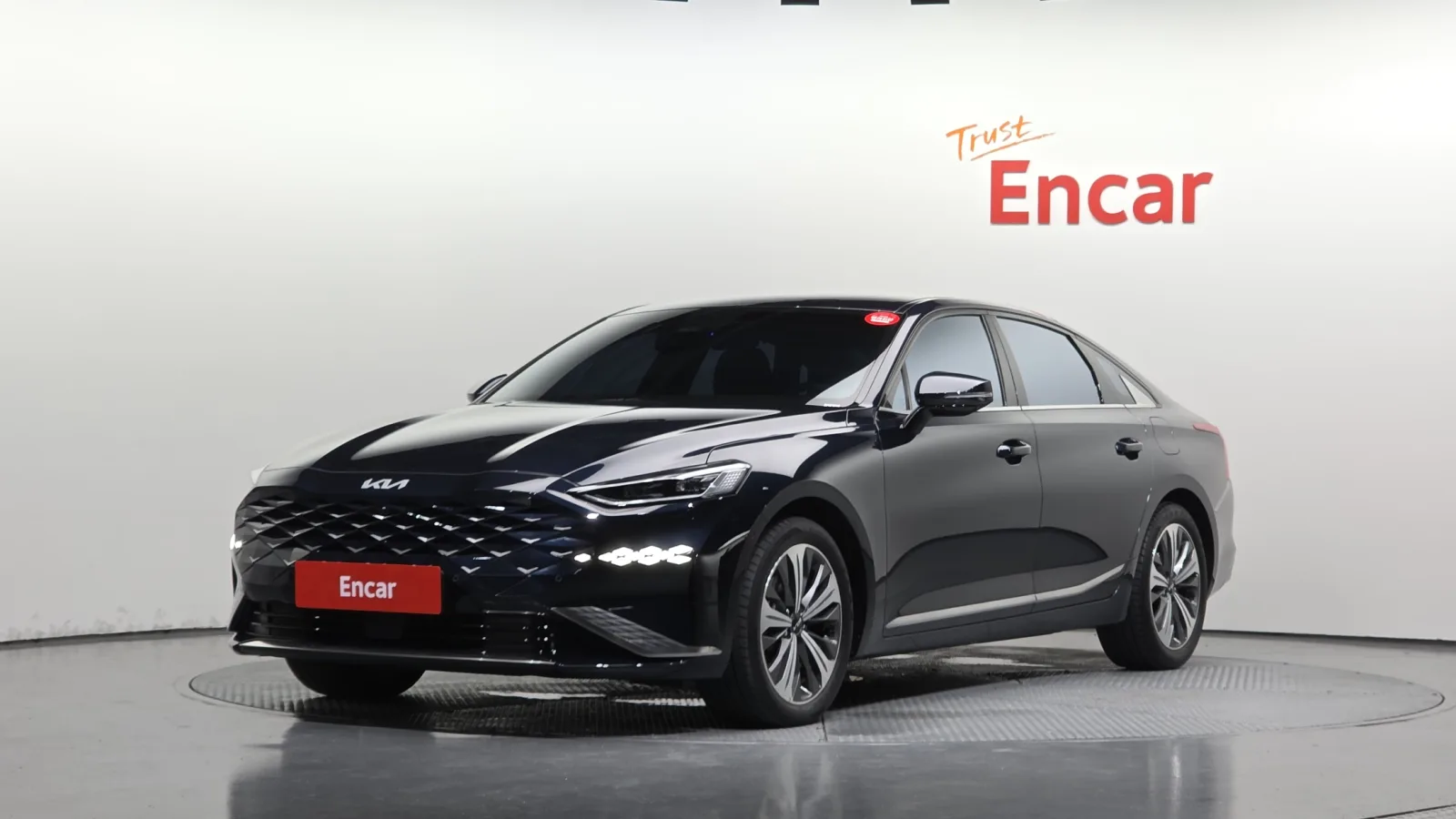 2023 Kia K8