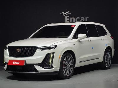 2022 Cadillac XT6