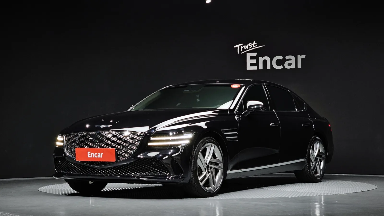 2025 Genesis G80