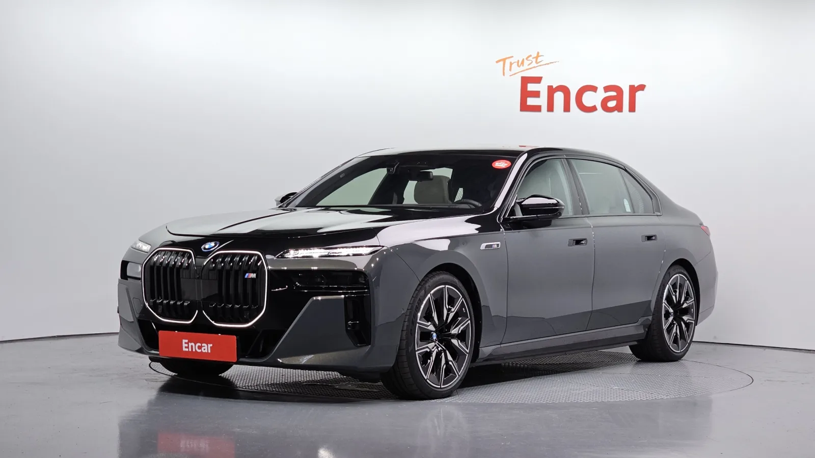 2025 BMW i7
