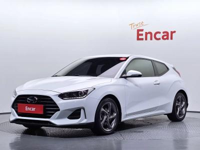 2020 Hyundai Veloster