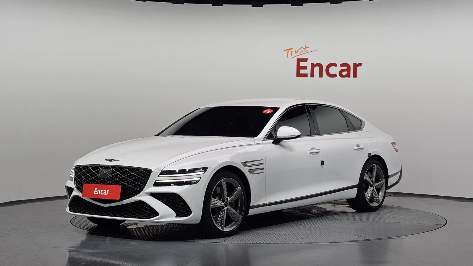 2025 Genesis G80