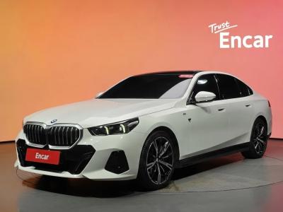 2025 BMW 5-Series