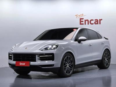 2024 Porsche Cayenne