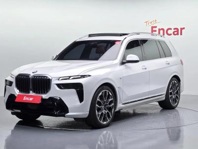 2024 BMW X7