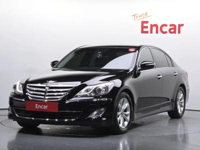 2013 Hyundai Genesis