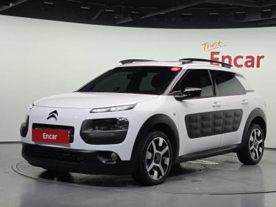 2017 Citroen-DS C4 CACTUS