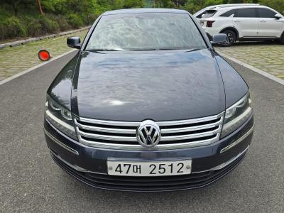 2012 Volkswagen Phaeton