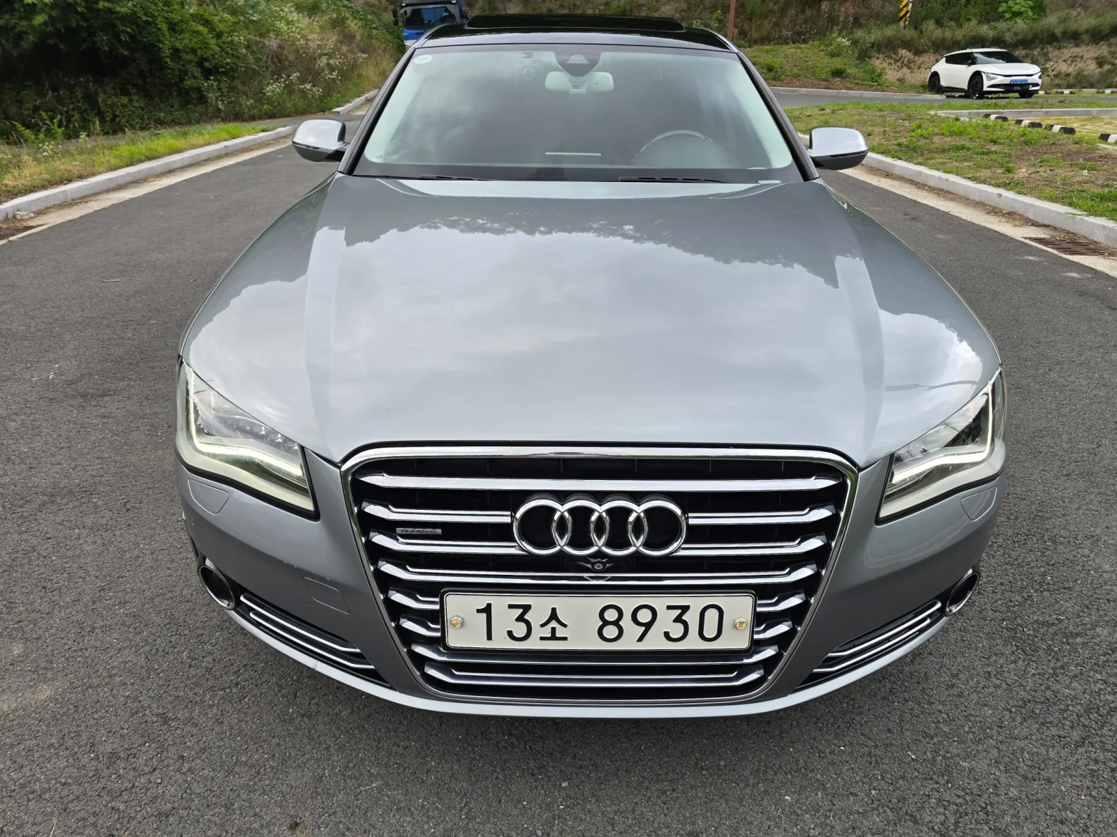2013 Audi A8