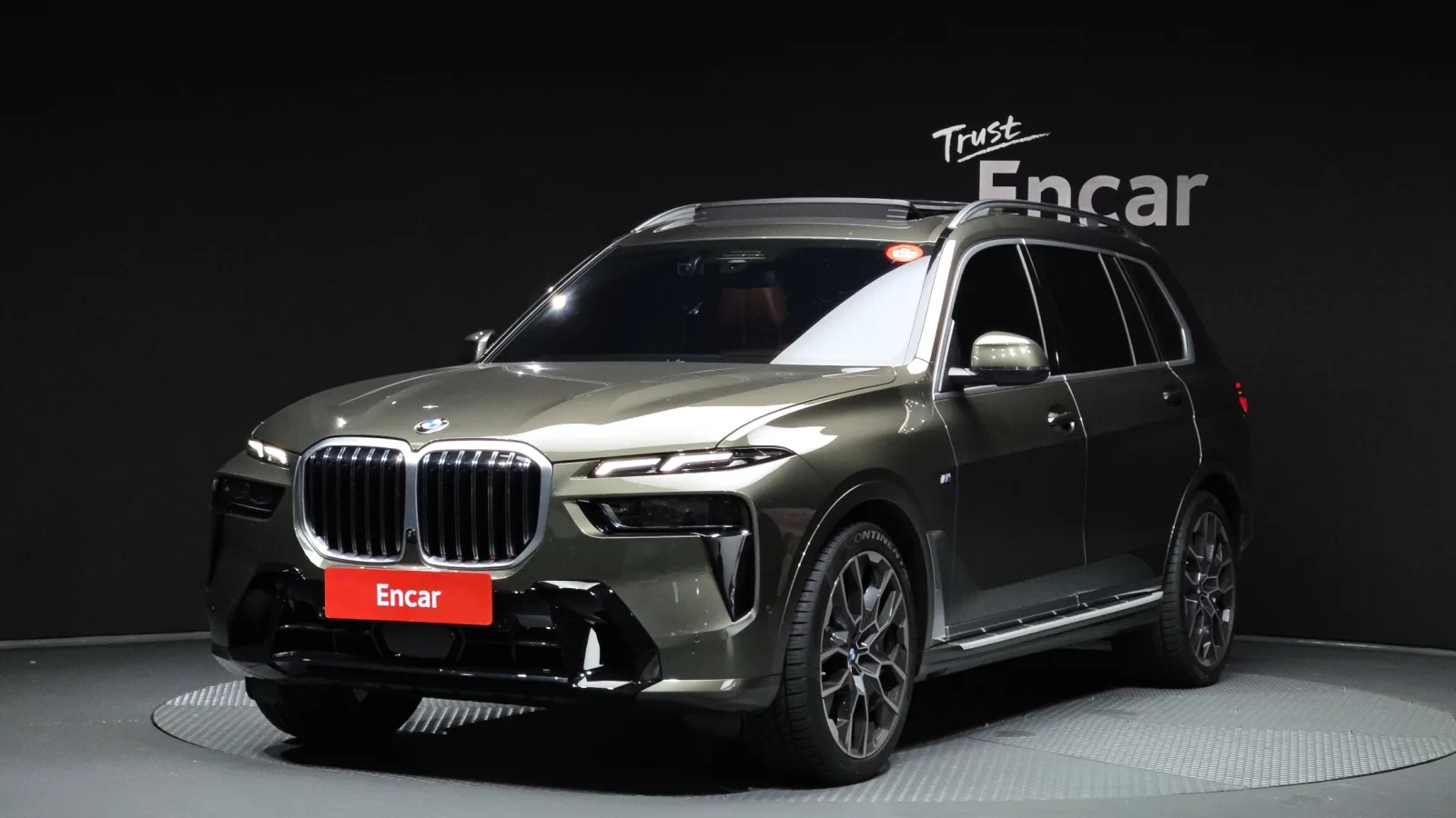 2025 BMW X7
