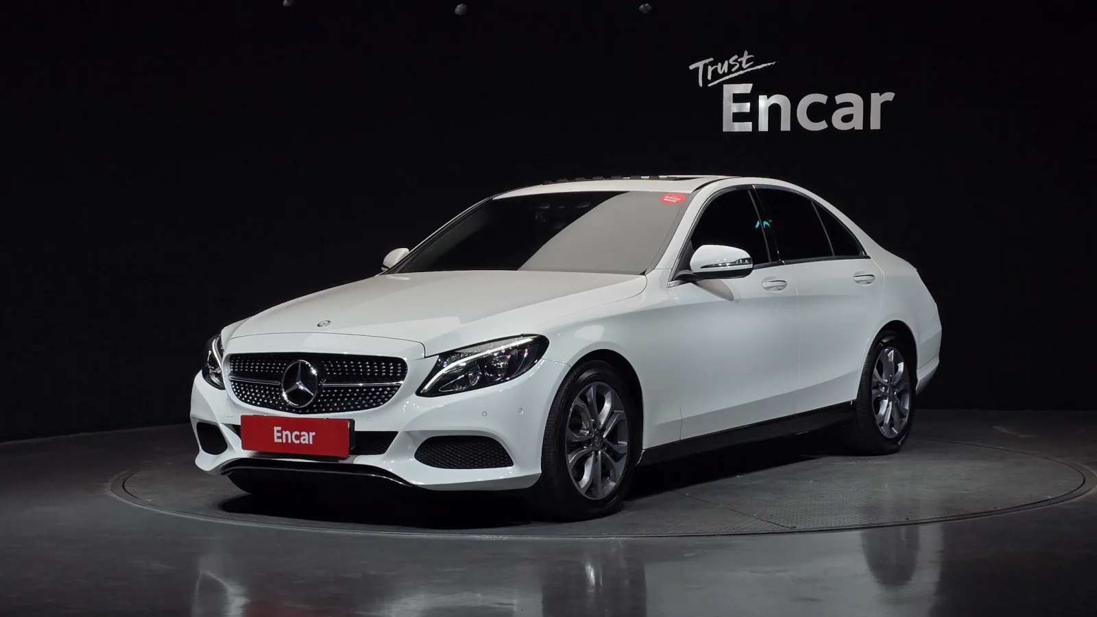 2016 Mercedes-Benz C-Class