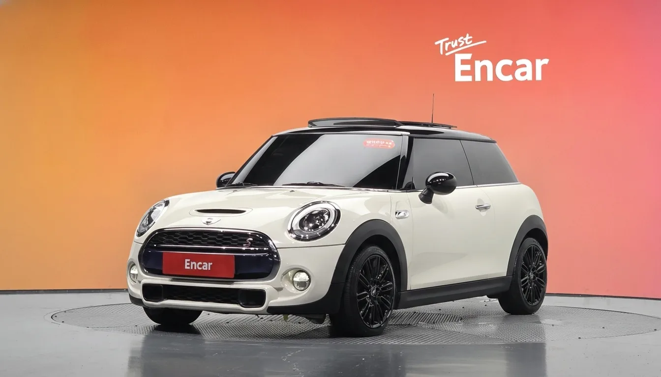 2017 MINI Cooper