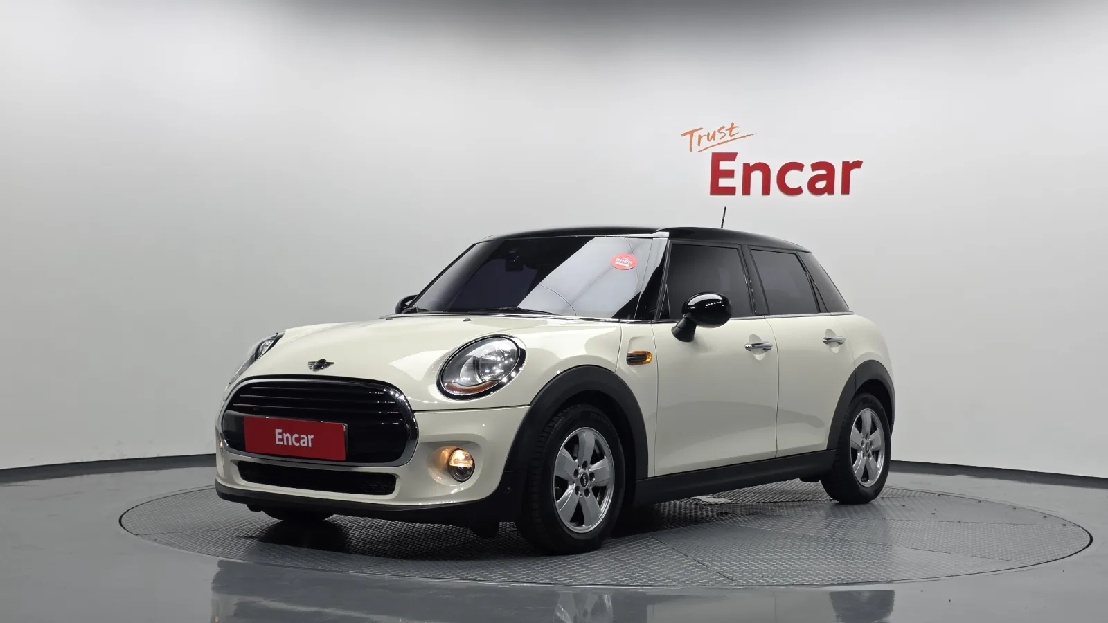 2016 MINI Cooper