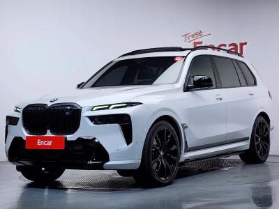 2024 BMW X7