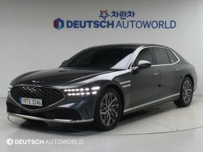 2022 Genesis G90