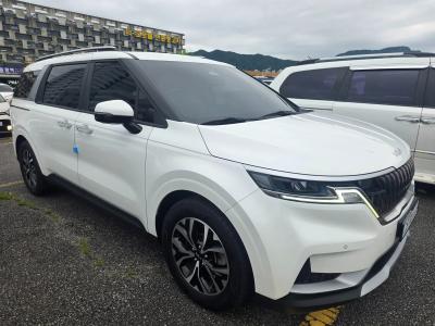 2023 Kia Carnival