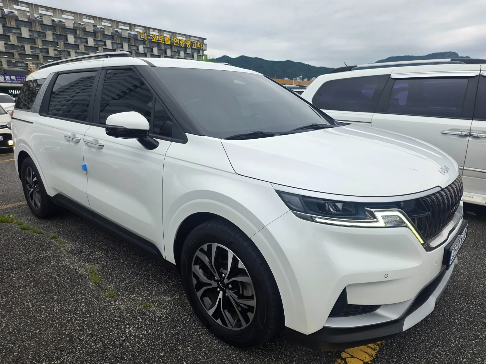 2023 Kia Carnival