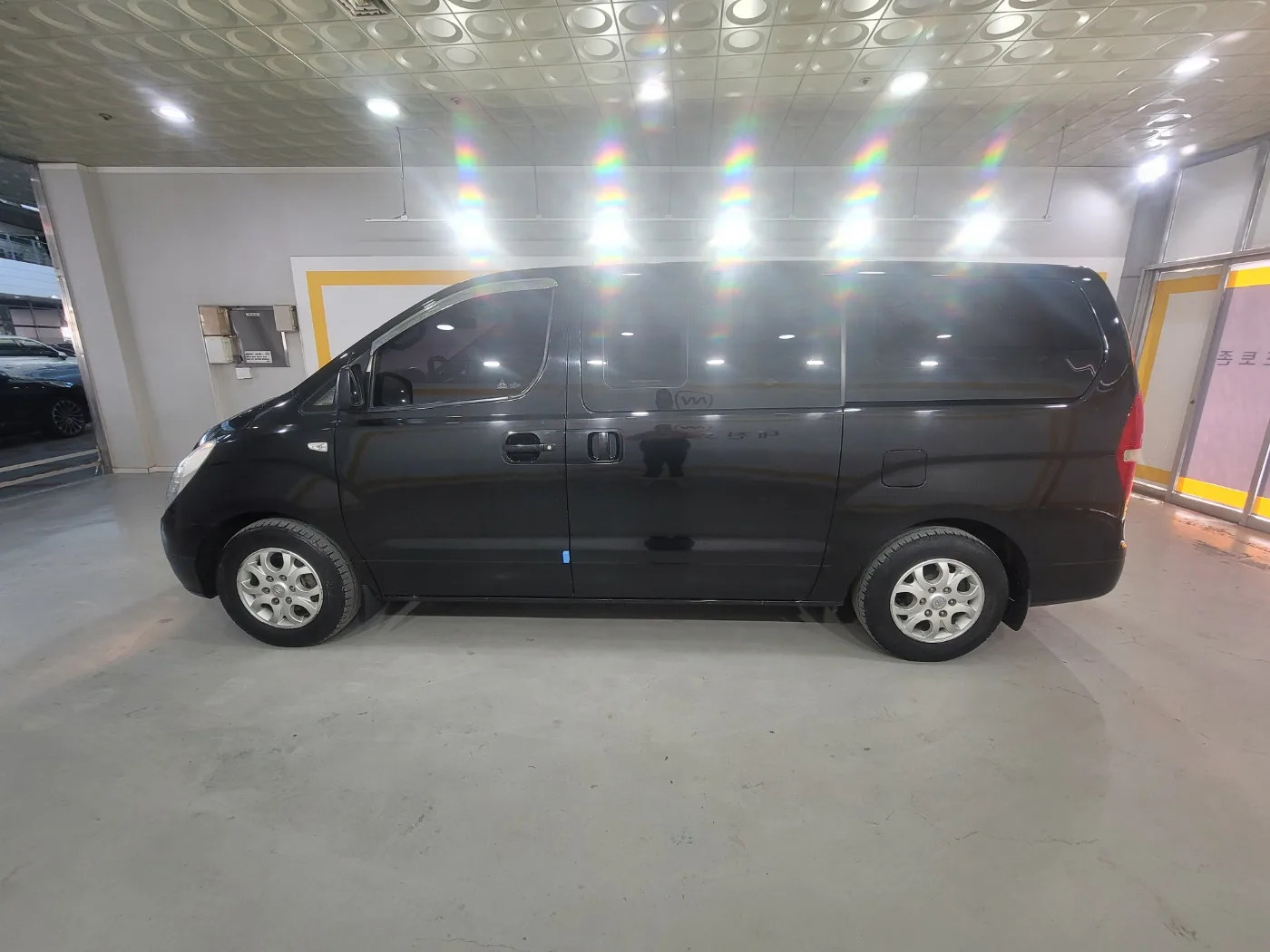 2012 Hyundai Starex