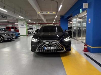 2026 Lexus ES