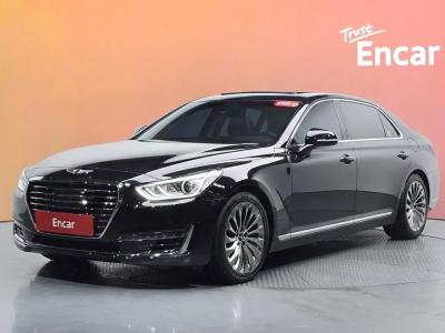 2018 Genesis EQ900