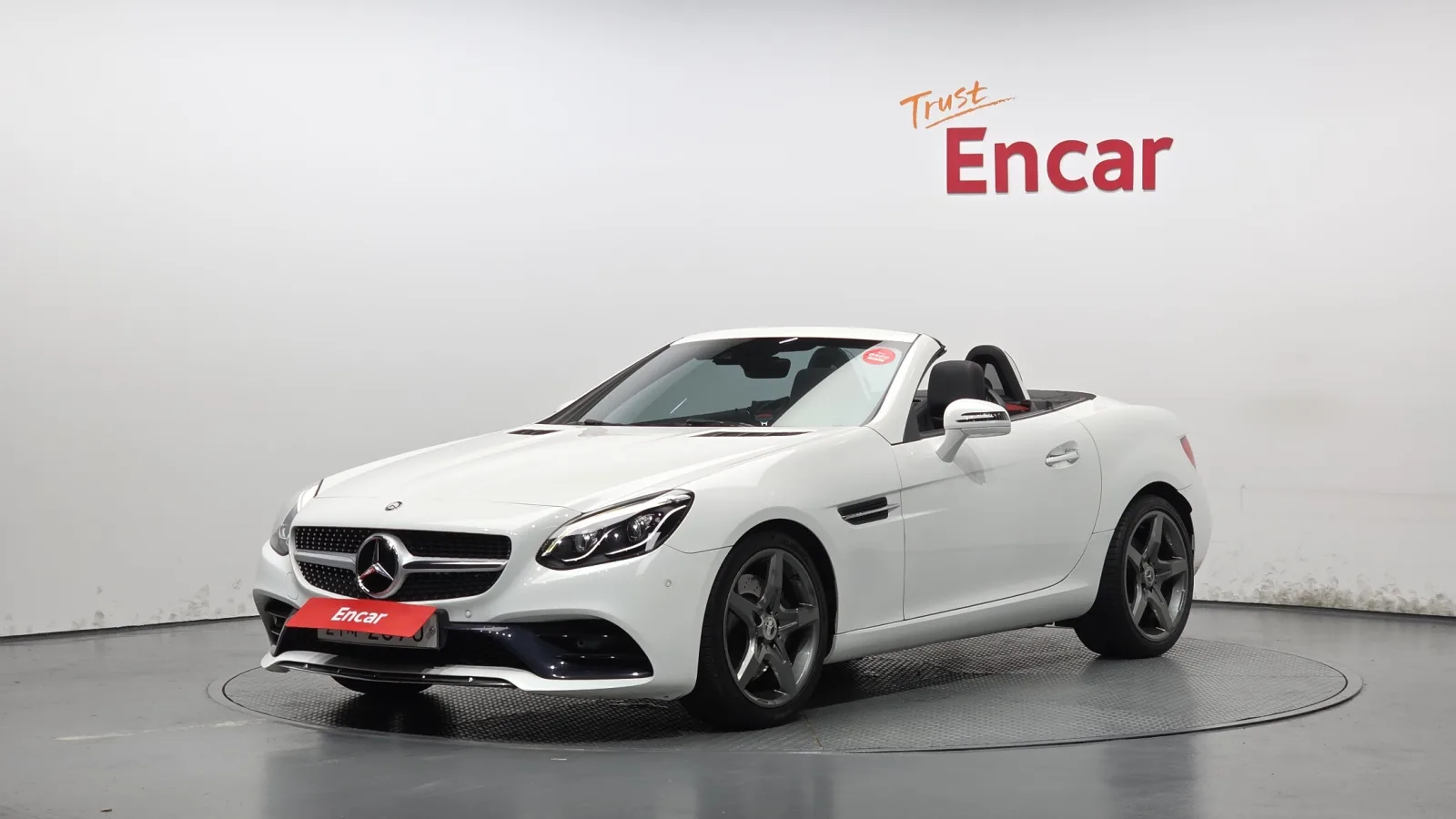 2017 Mercedes-Benz SLC-Class