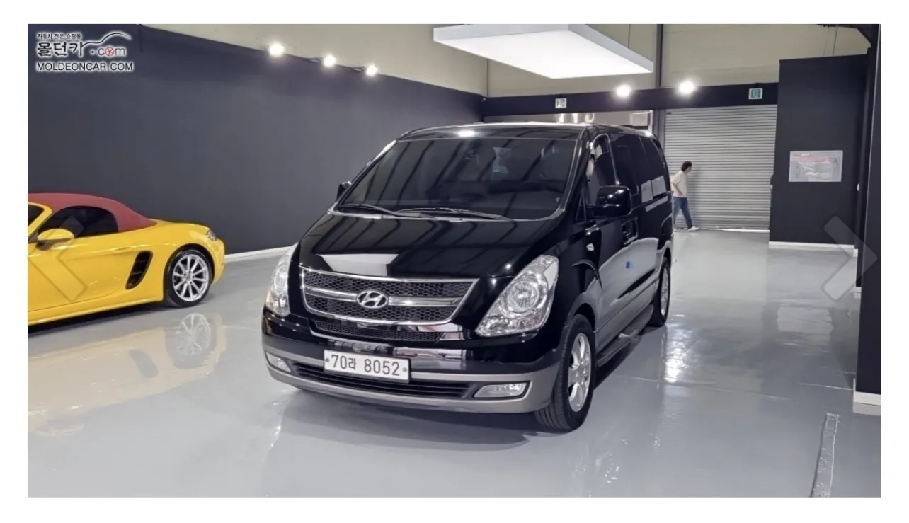 2014 Hyundai Starex