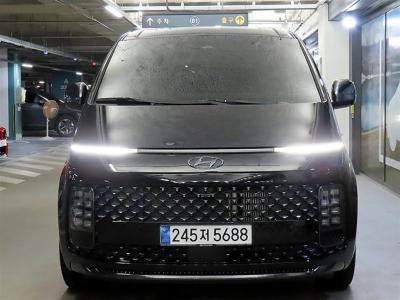 2023 Hyundai Staria