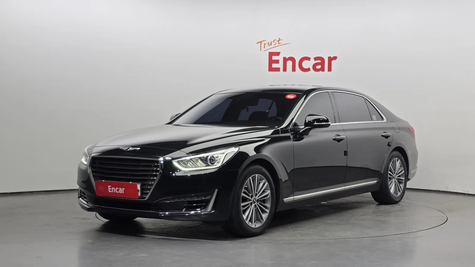 2016 Genesis EQ900
