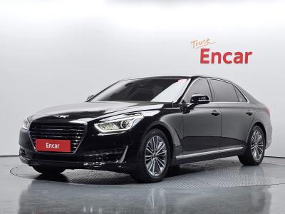 2017 Genesis EQ900