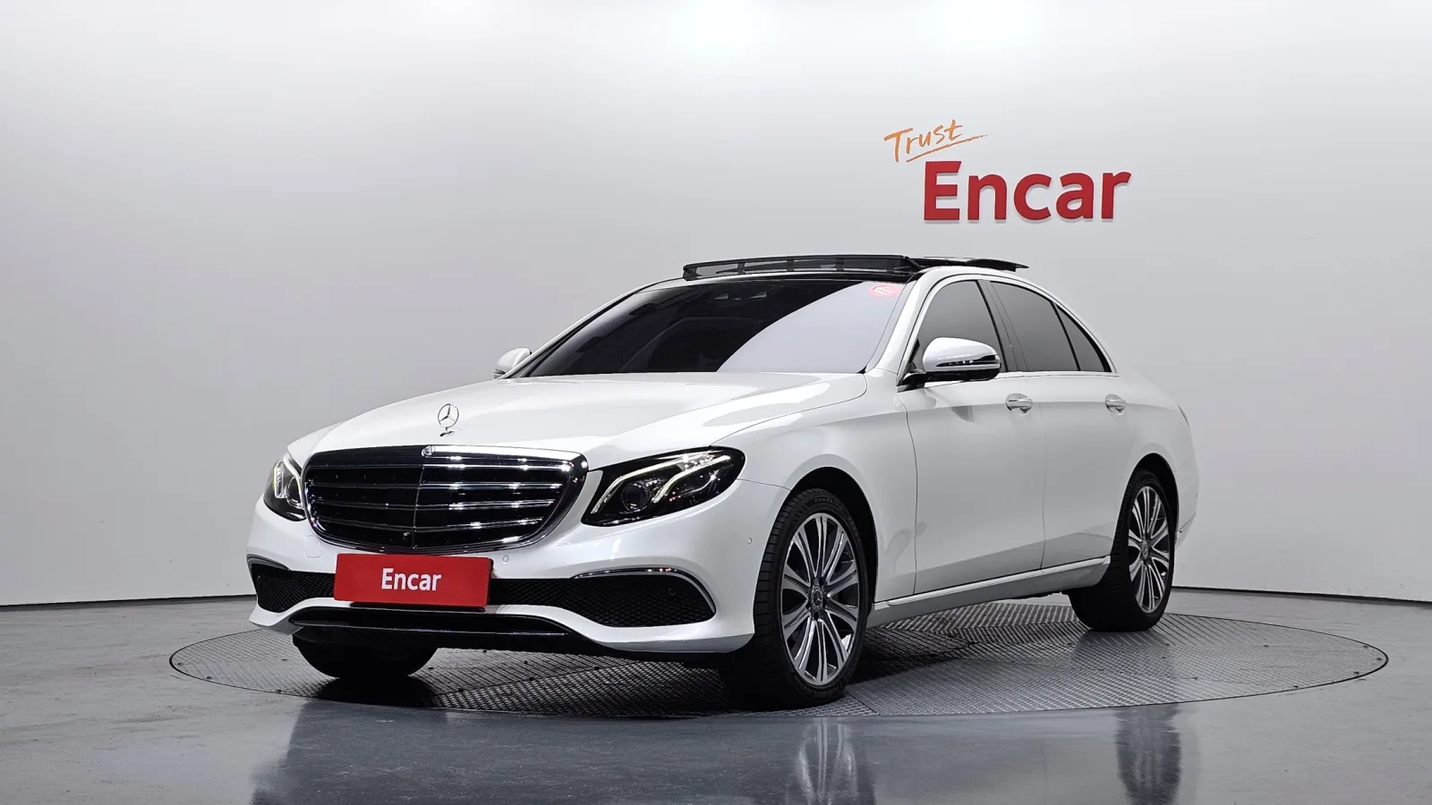 2018 Mercedes-Benz E-Class