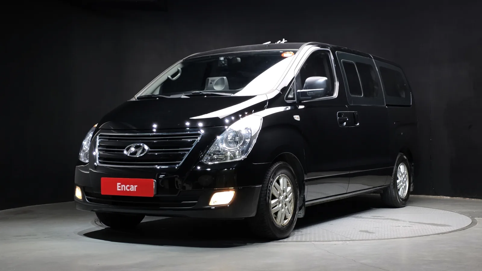 2016 Hyundai Starex