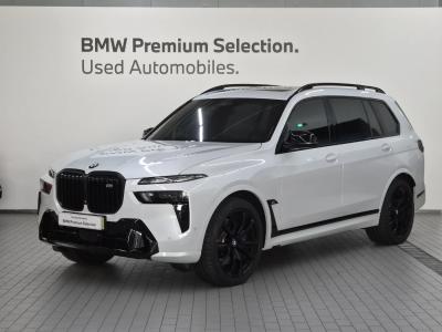 2026 BMW X7
