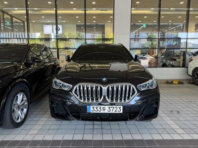 2022 BMW X6