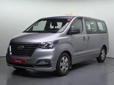 2018 Hyundai Starex