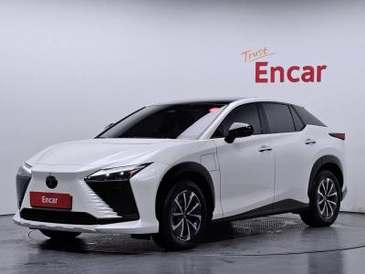 2023 Lexus RZ