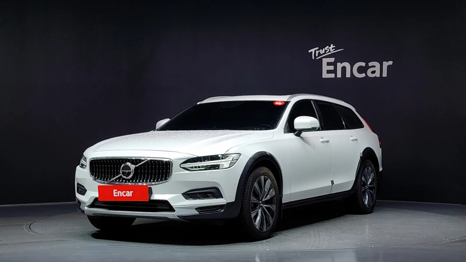 2021 Volvo V90