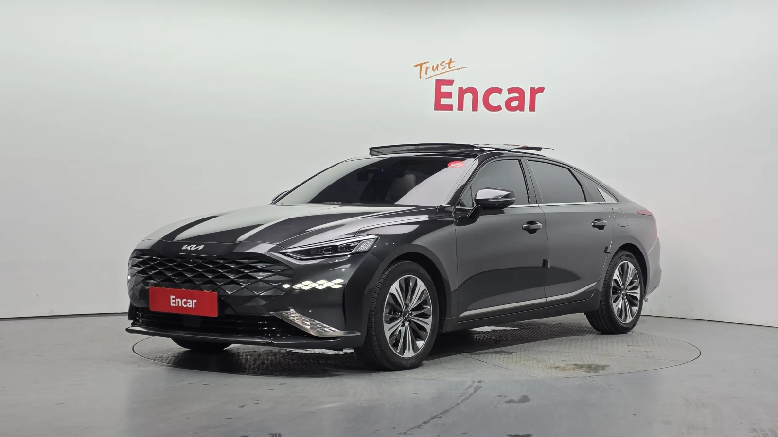 2022 Kia K8