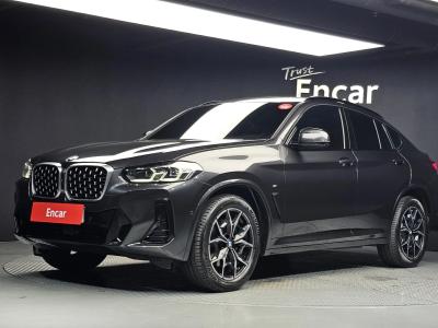 2023 BMW X4