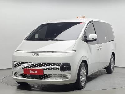 2023 Hyundai Staria