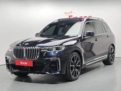 2021 BMW X7